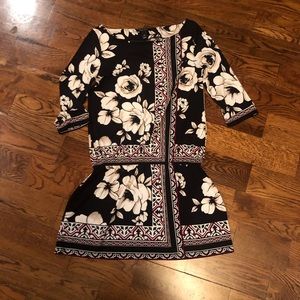White House black market patterned dress medium